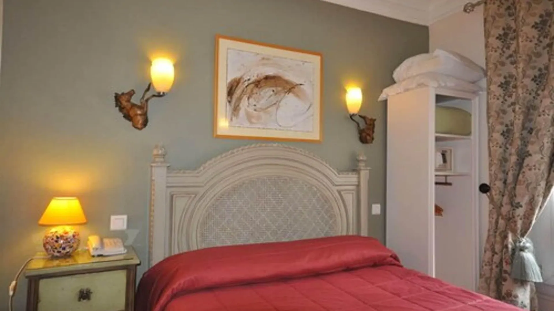 Hotel Des Bains Parigi