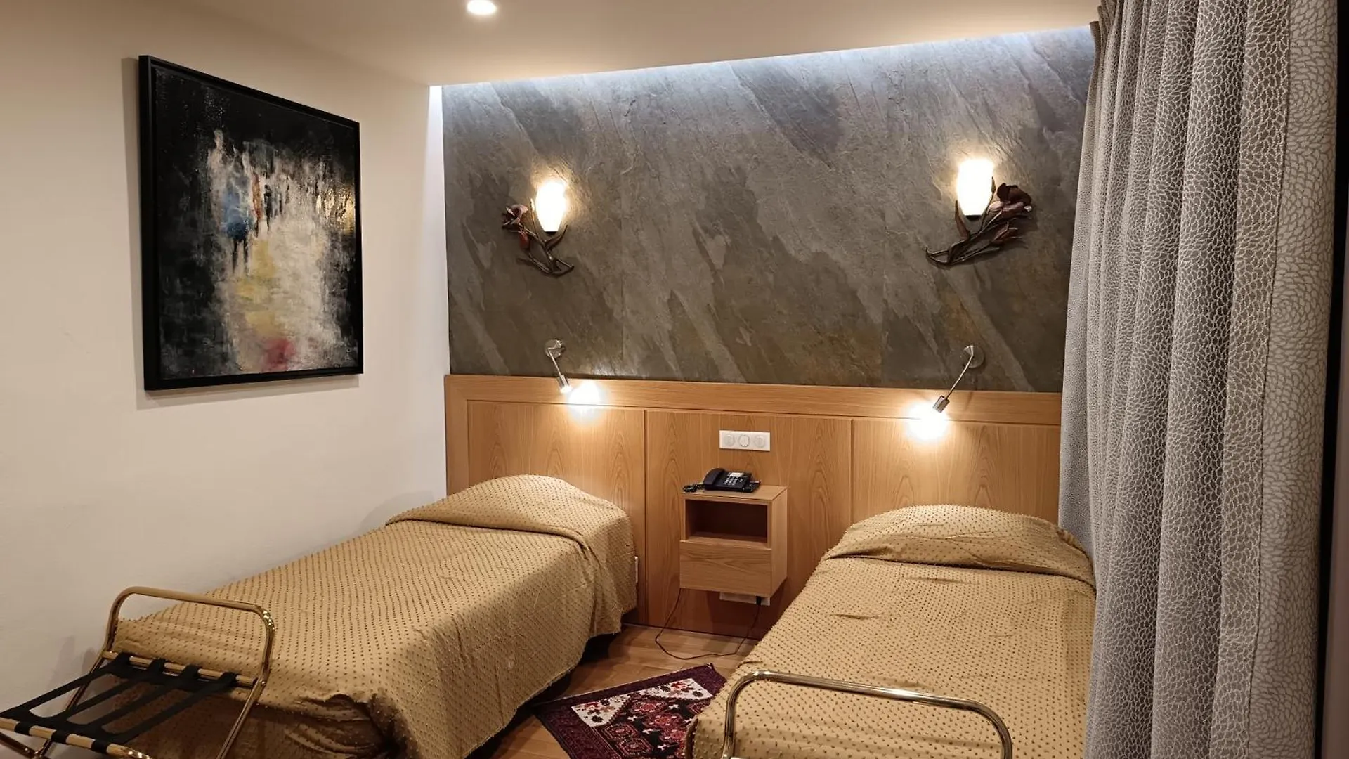 Hotel Des Bains Paris